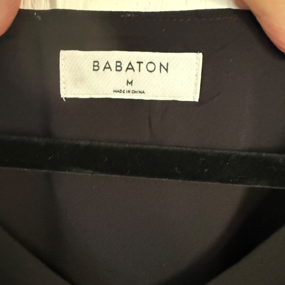 Babaton Black Sleeveless Blouse - Picture 5 of 8